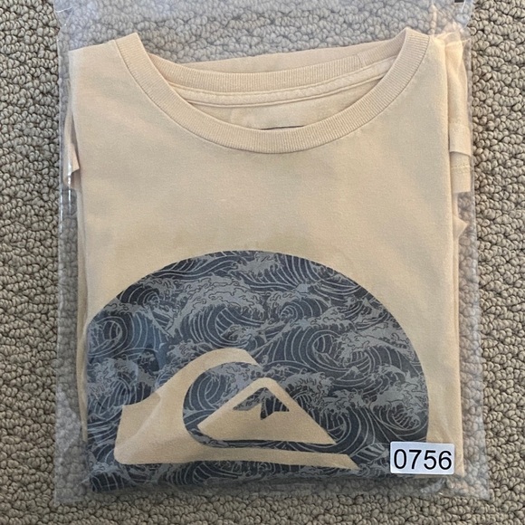 QUIKSILVER Yellow Logo Tee Shirt Men M Medium Regular Fit - Picture 6 of 6